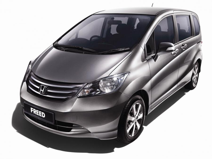  Honda Freed 2010 года  (фото 3 из 4)